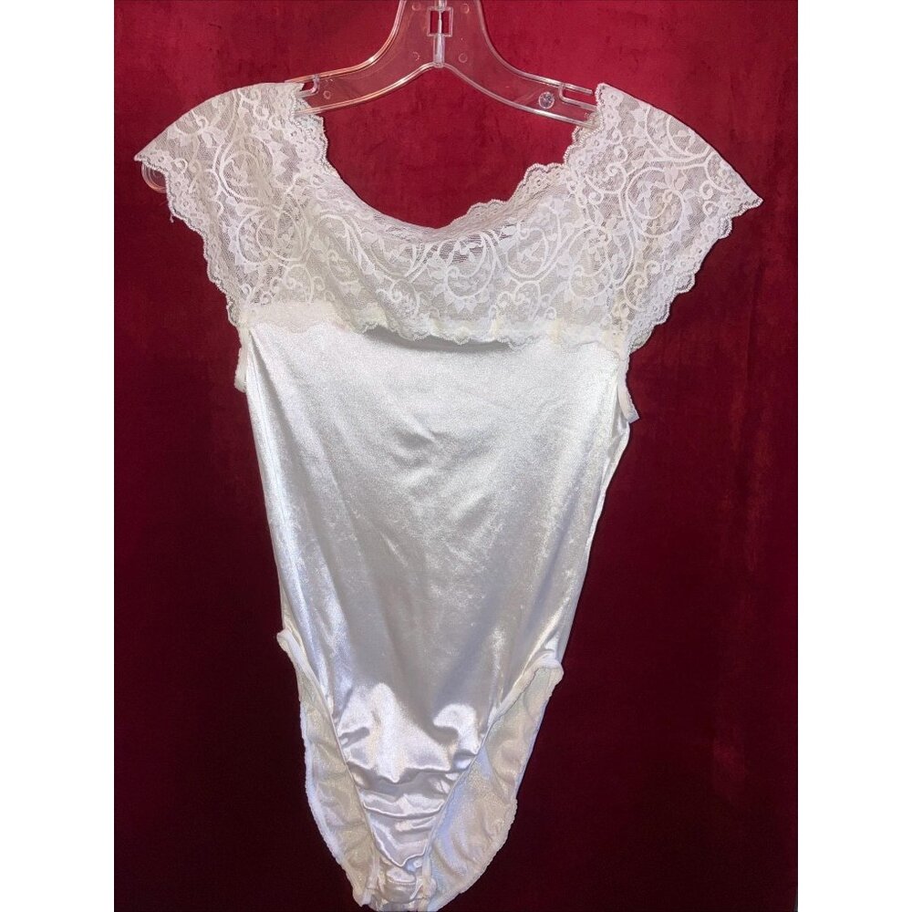Vintage noynne second skin satin bodysuit with lace yoke collar high cut